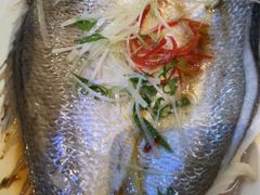 -艳阳天·非遗楚菜(武汉客厅店)