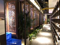 -野山舂·贵州现舂酸汤牛肉(民生路店)