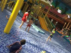 -沈阳龙润夏宫温泉水乐园