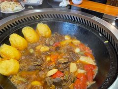 -粘豆包铁锅炖二部(温泉街店)