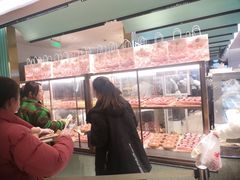 -奈雪的茶(亨特国际广场店)