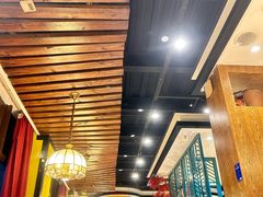 -黄泥岗·地道湖北菜(奥特莱斯店)