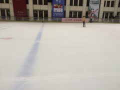 中华城真冰滑冰场-冠军冰场CHAMPION RINK(中华城店)