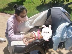 -鲸鱼妈妈月嫂/育婴师定制