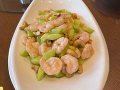 -赶海部落海鲜城(海阳路店)