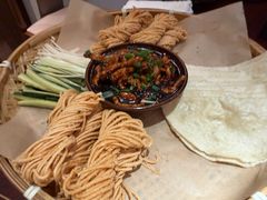 -魏铭鱼头捞饭(晋阳路店)