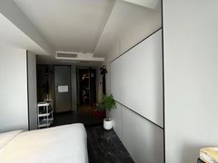 -成都ins星空塔酒店(春熙路天府广场店)