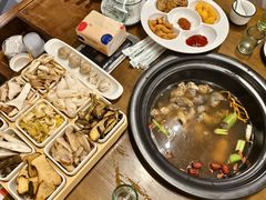 -菌乡缘·野生菌蒸汽鱼火锅(江边夜市店)