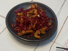 -阿瓦山寨·湘菜现炒·剁椒鱼头王(咸阳总店)