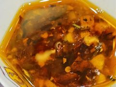 -琥珀老六龙虾(四里河店)