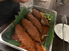 -明记烧鱼美味店