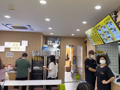 -杨铭宇黄焖鸡米饭(光谷APP广场店)