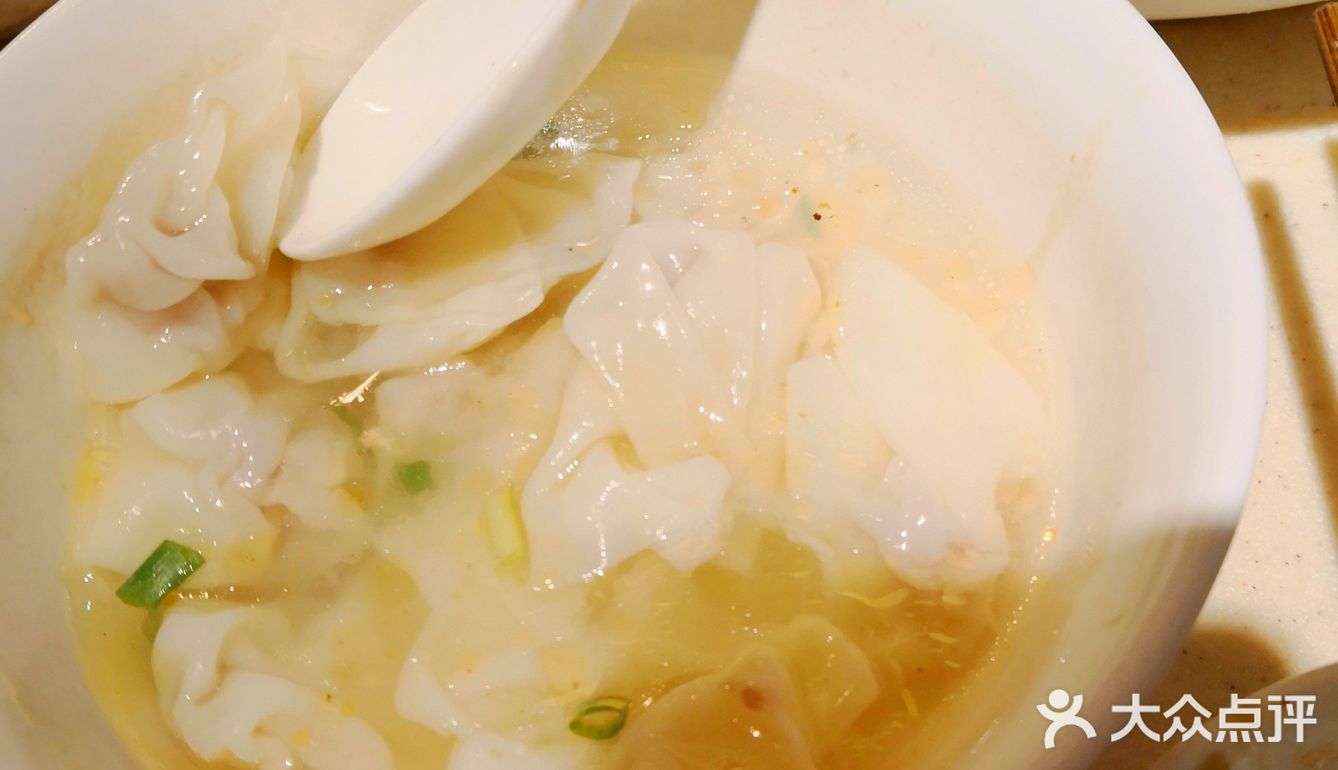 到上海玩了几天，听说这家老字号慕名而来