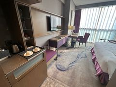 大床房-西安君富酒店(大明宫龙首原地铁站店)