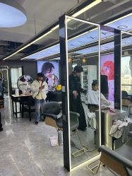 -藤野造型烫发染发