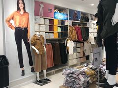 -优衣库(青岛伟东乐客城店)