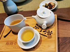 -梅间堂茶馆(绿地缤纷城店)