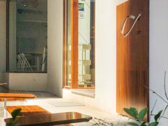 -Line 咖啡(石厦花园店)