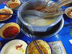 -马路边边·成都串串(翠柏路店)