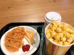 -蓝精灵乐园·世茂精灵之城主题乐园