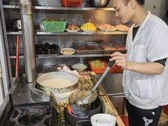 自助取餐区-源记肠粉(华贵路店)