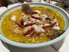 酸菜豆花鱼-青叶202都市餐厅(迪诺水镇店)