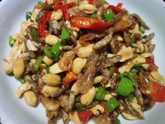 -洞庭土菜小炒馆(易发广场店)