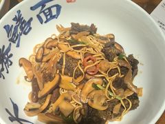 -李犟大爆鳝面·手工蟹黄包(湖滨西湖店)