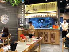 -馋三尺蟹粉小笼(人民广场店)