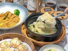 -馋三尺蟹粉小笼(人民广场店)