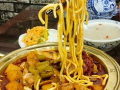 -牛一嘴·兰州牛肉面·大盘鸡(财富中心店)