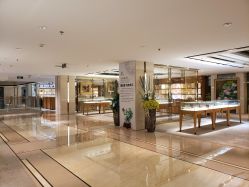 -北京七彩云南翡翠珠宝旗舰店(月坛店)