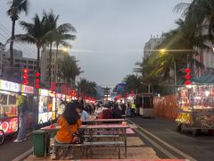 -海大南门夜市(海富街店)