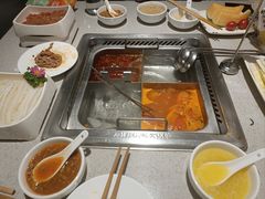 -海底捞火锅(明湖路店)