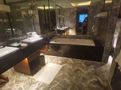 -西安赛瑞喜来登大酒店