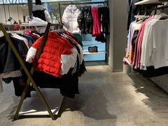 -adidas(滔搏朝阳大悦城店)