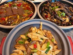 -小三峡食府(西五路店)