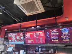 -何记花甲(海岸城旗舰店)