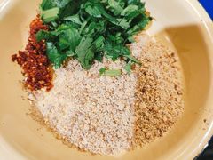 -马路边边串串香(苗栗路店)