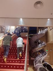 -奈尔宝·儿童乐园·亲子餐厅(前滩店)