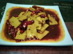 -扒虾小妹儿麻辣海鲜(宏图街店)