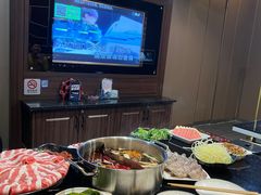 -唯爱KTV聚会餐厅(仙林东城汇店)