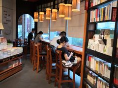 -西西弗书店&矢量咖啡(来福士广场店)