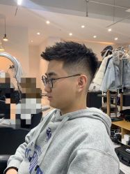 -MARTIN'S BARBER SHOP男士理发馆