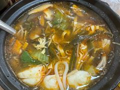 -天瑞福云南过桥米线(十里河店)