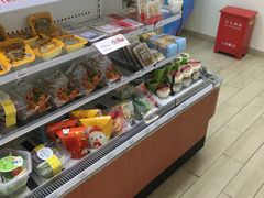 -全家便利店(长江西路店)
