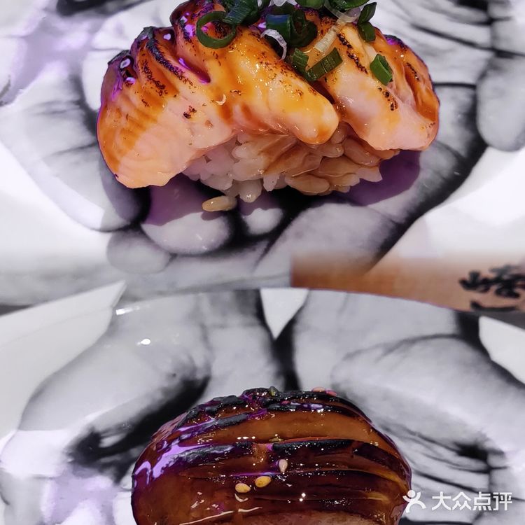 这家板前日料有点意思|三文鱼寿司只要6元,我可以随便炫~