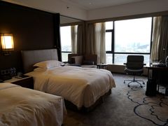 -中山利和希尔顿酒店