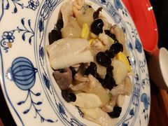 精致白什盘-老苏州茶酒楼