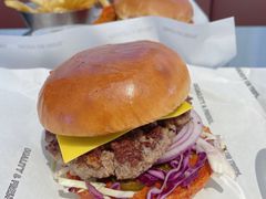 -TRIPS BURGER(大钟寺店)